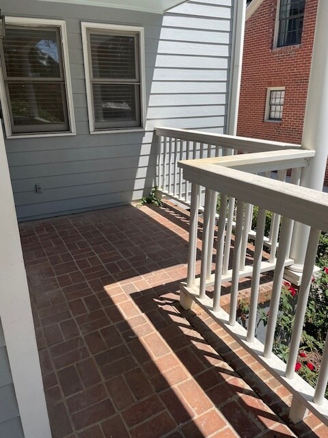 Front porch with outside living space - 815 Lexington Ave