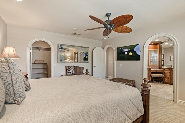 Building Photo - 99 Conejo Cir