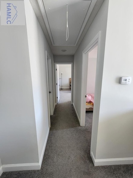 Building Photo - 950 Meloney Dr