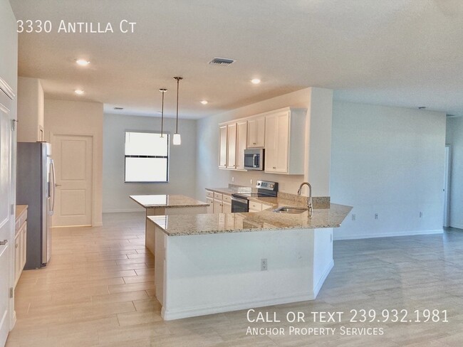 Building Photo - 3330 Antilla Ct