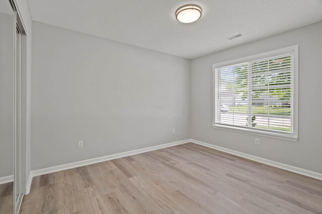 Building Photo - 2404 Lubbock Ct
