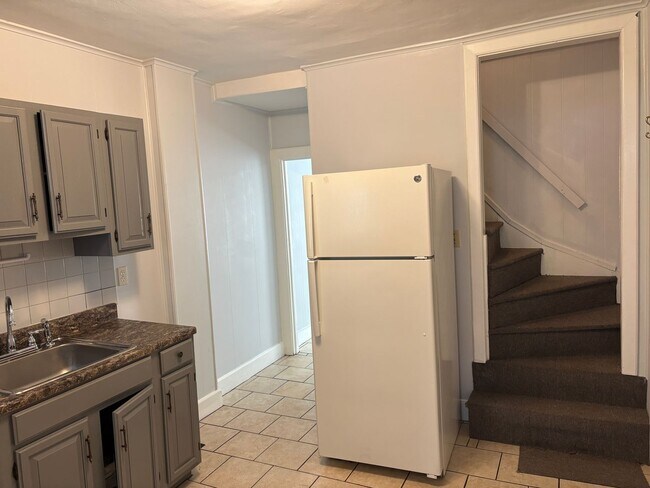Building Photo - 2 Bed - West Chester Borough