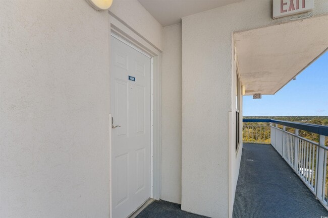 Building Photo - 5511 N Ocean Blvd