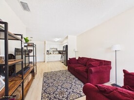 Building Photo - 1411 E 109th Ave