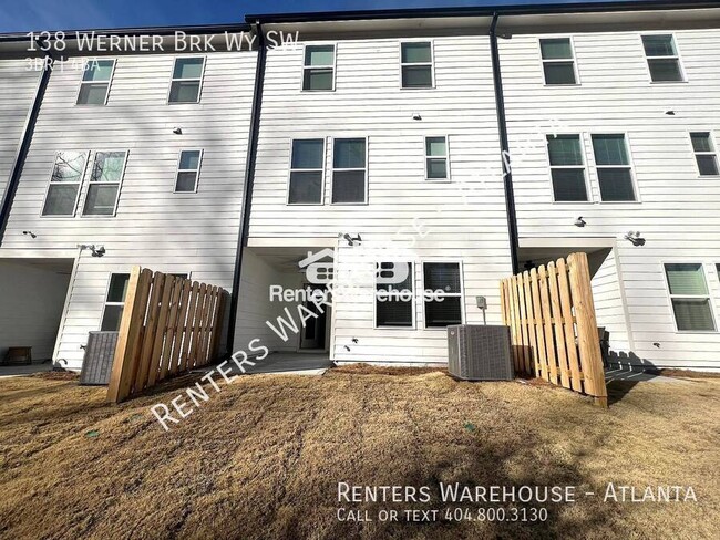 Building Photo - Luxurious Townhome! 3 Bedroom with Bonus R...