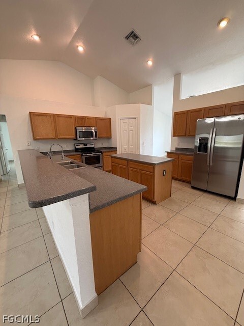 Building Photo - 3925 E Gator Cir