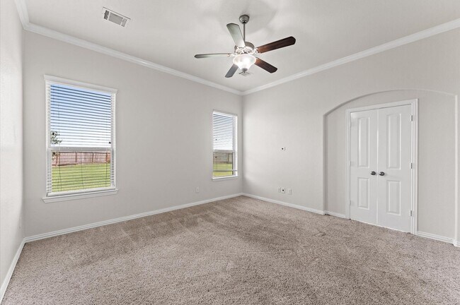 Building Photo - 2043 Plum Rose Ln