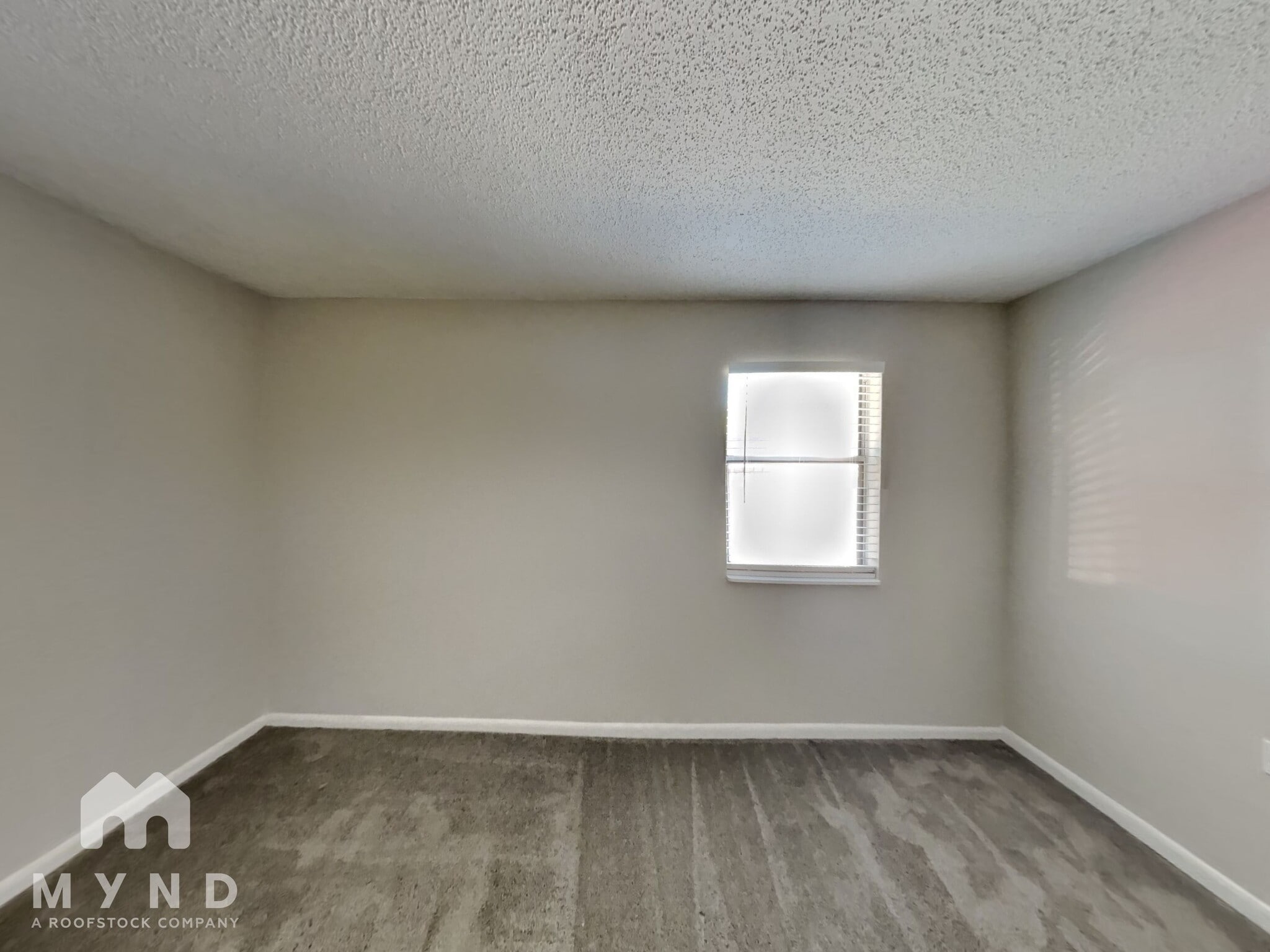 Building Photo - 2030 Voltaire St