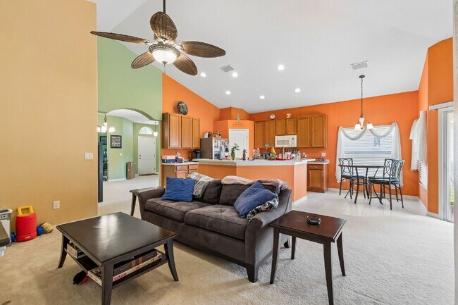 Building Photo - Great opportunity to rent in the gated community of Parkmonte in Meadow Pointe!