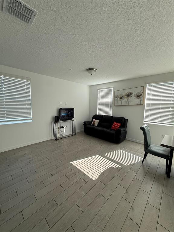 Building Photo - 2130 Crape Jasmine Ln