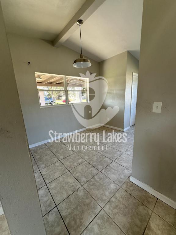 Building Photo - 2816 Dixie Rd