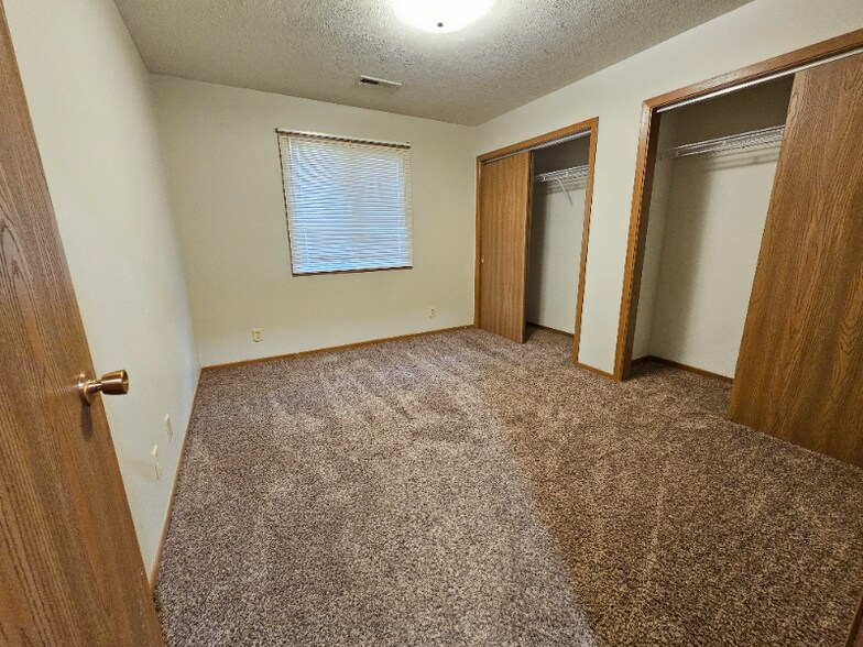 Building Photo - 111 5th Ave