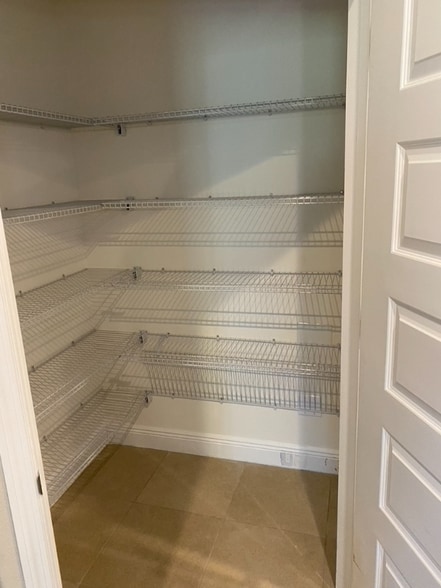 Building Photo - 9537 Waterway Passage Dr