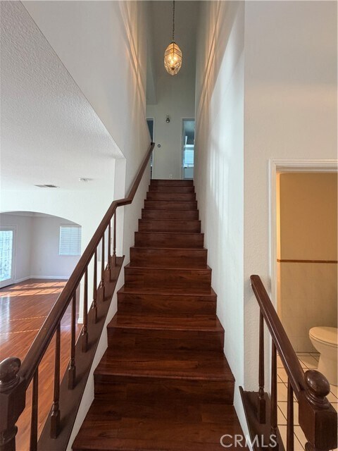 Building Photo - 1501 Rose Ct