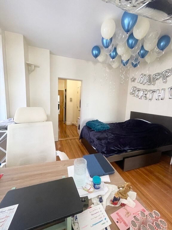 Building Photo - 68 Myrtle St