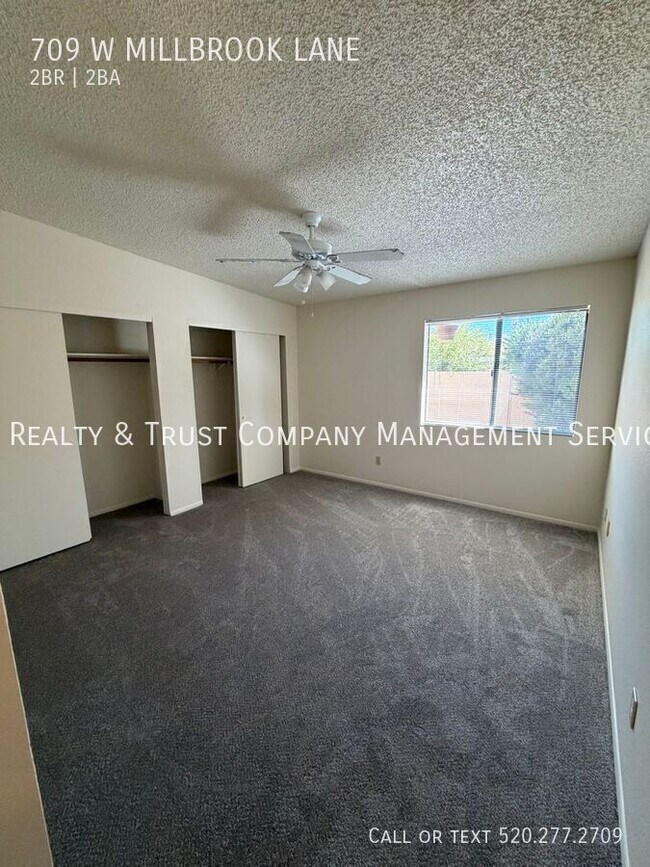 Building Photo - 709 W Millbrook Ln