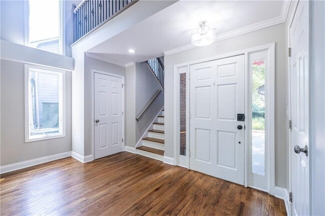 Building Photo - 2690 Camden Glen Ct