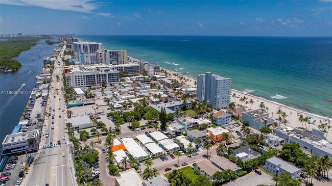 Building Photo - 311 N Surf Rd