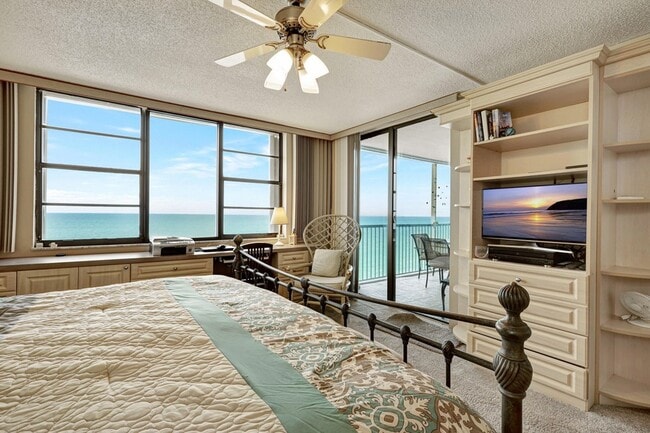 Building Photo - 840 Ocean Dr