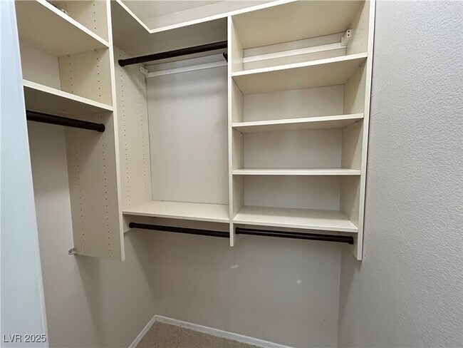 Building Photo - 1306 Tempo St