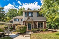 Building Photo - 1570 Streamwood Ct