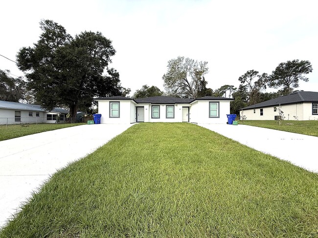 Building Photo - 1581 S Montgomery St