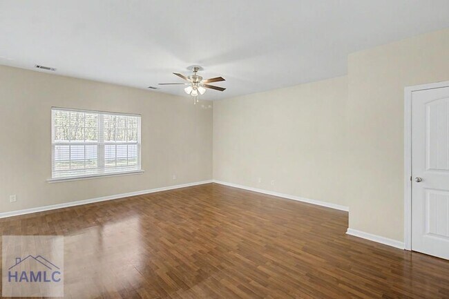 Building Photo - 1235 Peacock Trail