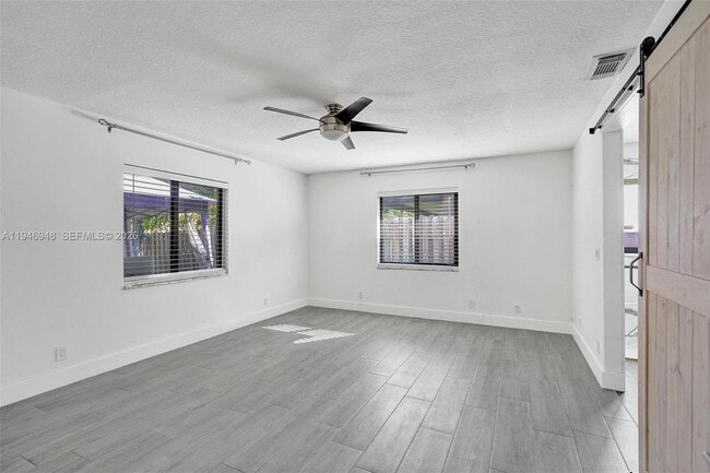 Building Photo - 8105 SW 19th St