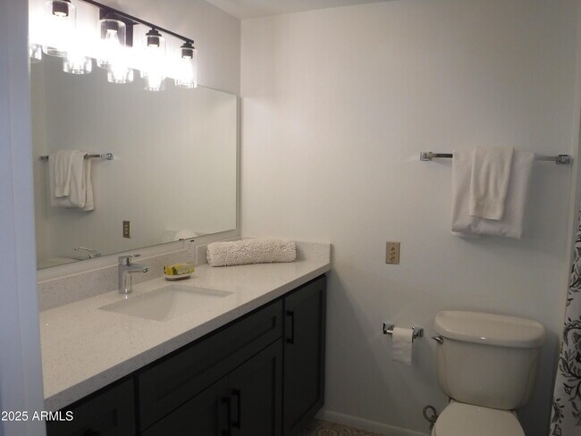 Building Photo - 12930 W Seville Dr