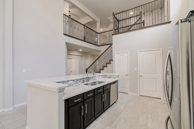 Building Photo - 4423 Sandhill Terrace Ln