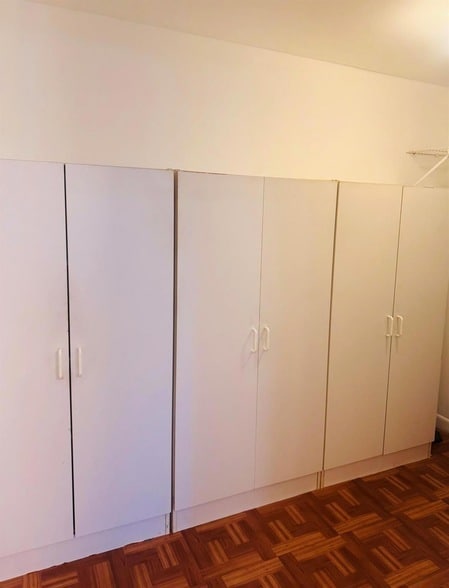 Building Photo - 3178 Via Poinciana