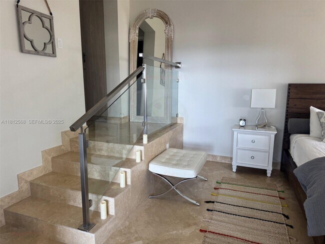 Building Photo - 6917 Collins Ave