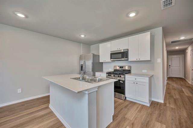 Building Photo - 16756 Laguna Vis St