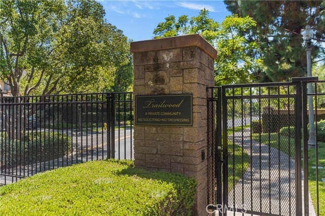 Building Photo - 9 Bayleaf Ln