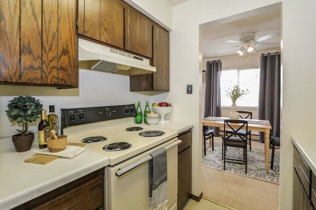 Building Photo - Berkley Road Apartments