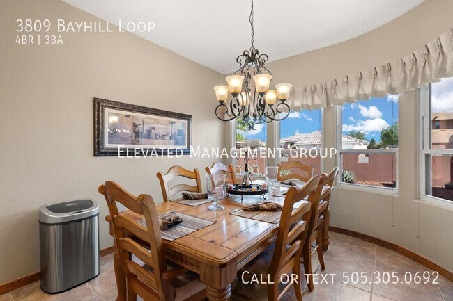 Building Photo - 3809 Bay Hill Loop SE