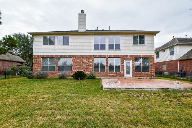 Building Photo - 16230 S Southern Stone Dr