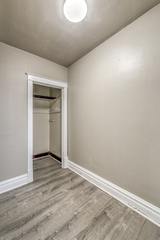 Building Photo - 4062 S Grand Blvd