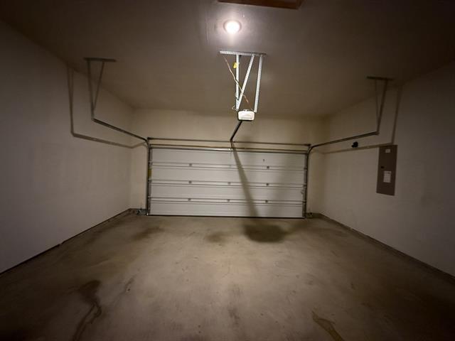 Building Photo - 4510 Meadow Hawk Dr