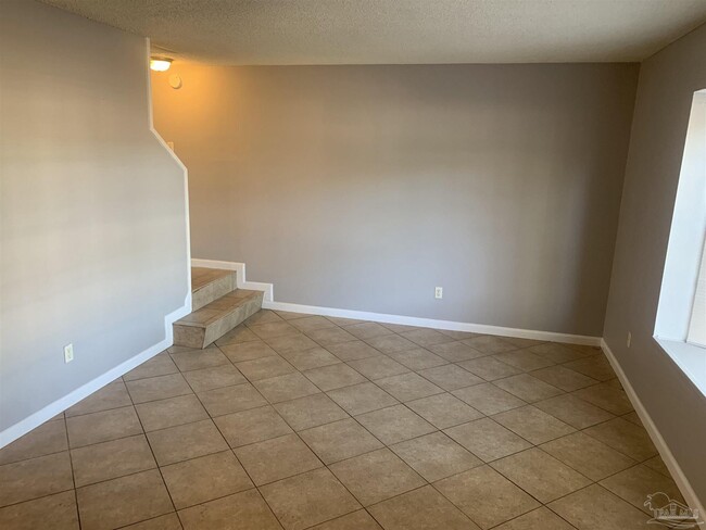 Building Photo - 811 Massachusetts Ave