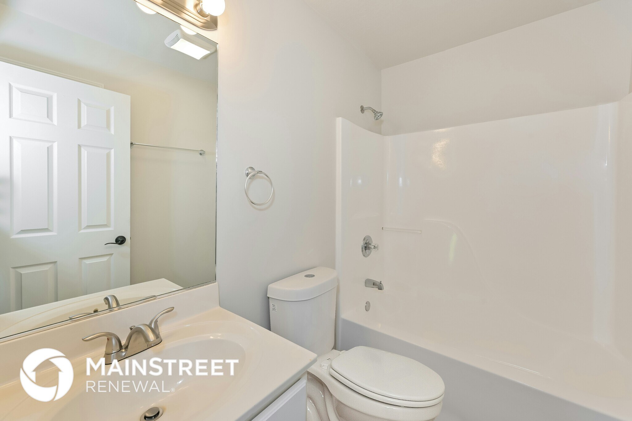 Building Photo - 4014 Larigo Dr