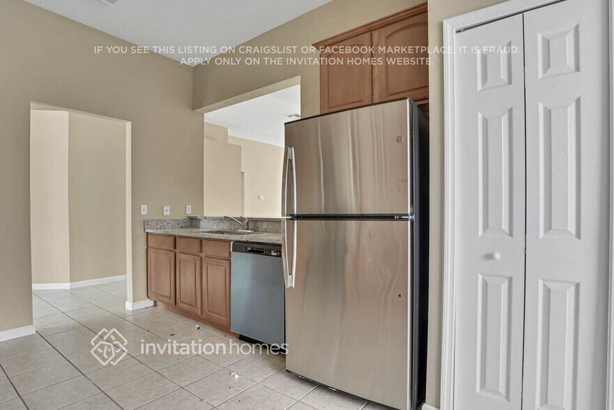 Building Photo - 1886 Laurel Brook Loop