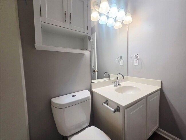 Building Photo - 4645 Valais Ct
