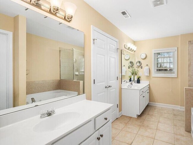 Building Photo - Build Equity While Leasing - Lease and Own...
