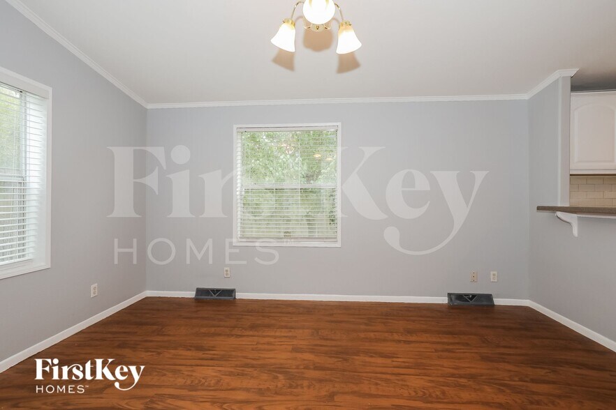 Building Photo - 21035 Sweet Blossom Ln