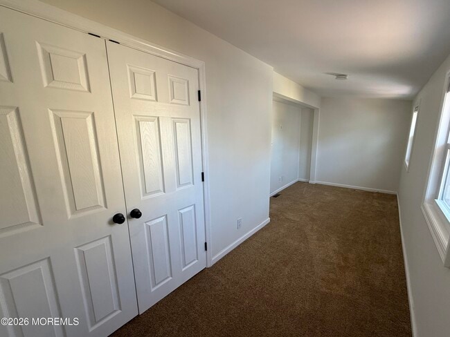 Building Photo - 1305 L St