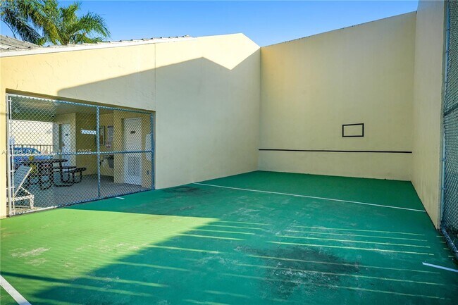 Building Photo - 6835 SW 45th Ln