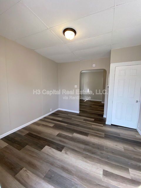 Building Photo - 809 Greenwood St