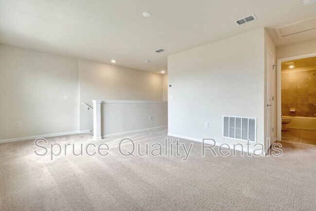 Building Photo - 7756 Syracuse Dr