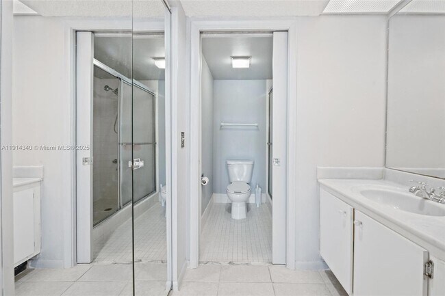 Building Photo - 13001 SW 11th Ct